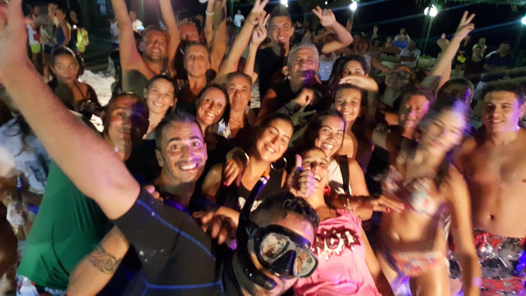 Mattinata Camping מראה חיצוני תמונה
